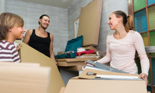 Removalists planning a house move in Wapping near riverside apartments