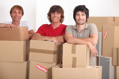 Flat removals in Wapping with apartment moving logistics