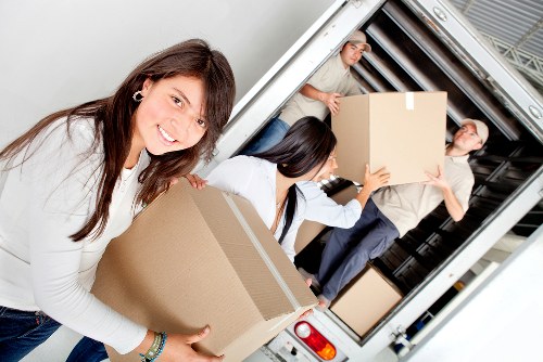 Loading and access planning for commercial moves in Wapping